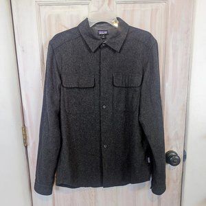 Patagonia Men's Charcoal Wool Button Down Shirt Size Medium